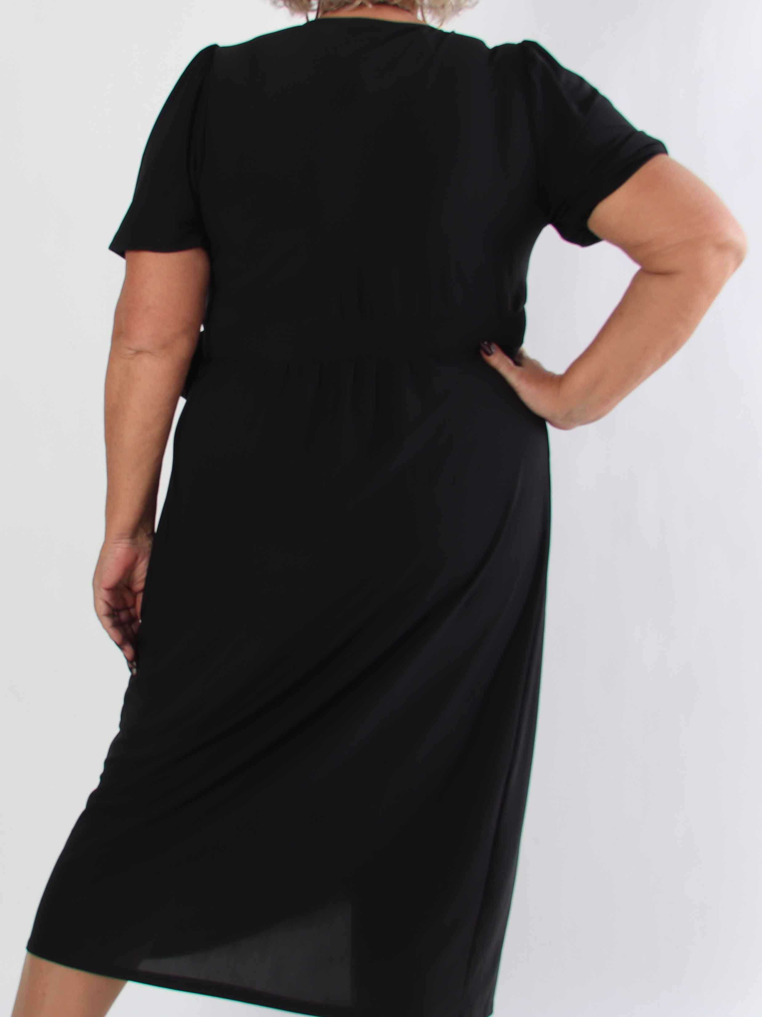 Primula Plain - Elastisk plus size kjole i slå-om-look i ensfarvet